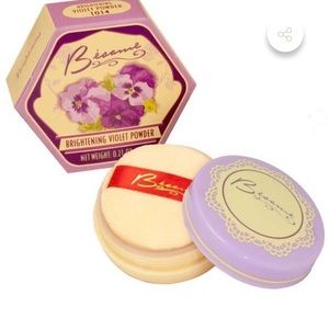 Besame Brightening Violet Face Powder. NIB.